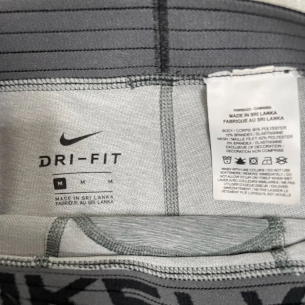 Nike Pro Dri-Fit Men's Heather Gray 3/4 Length Fitness Tights Size Medium
